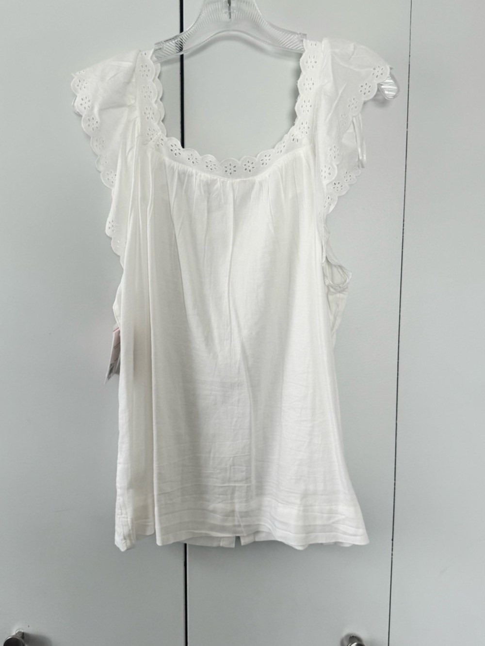 LC Lauren Conrad White Eyelet Flutter Sleeve Camisole